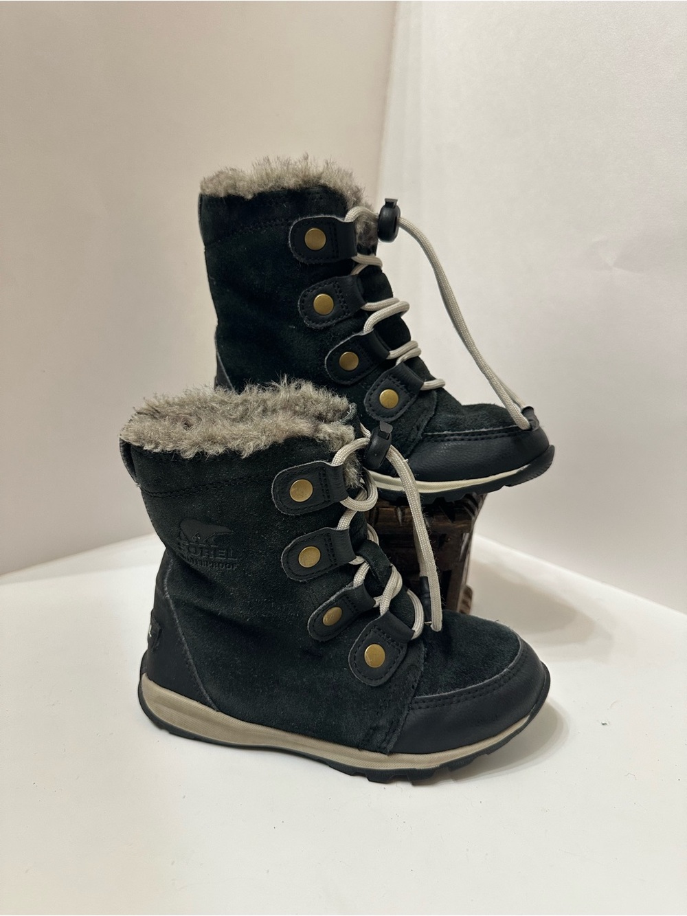 Sorel Explorer Joan Kids Suede Winter Boots Black Size 11 (EU 28)